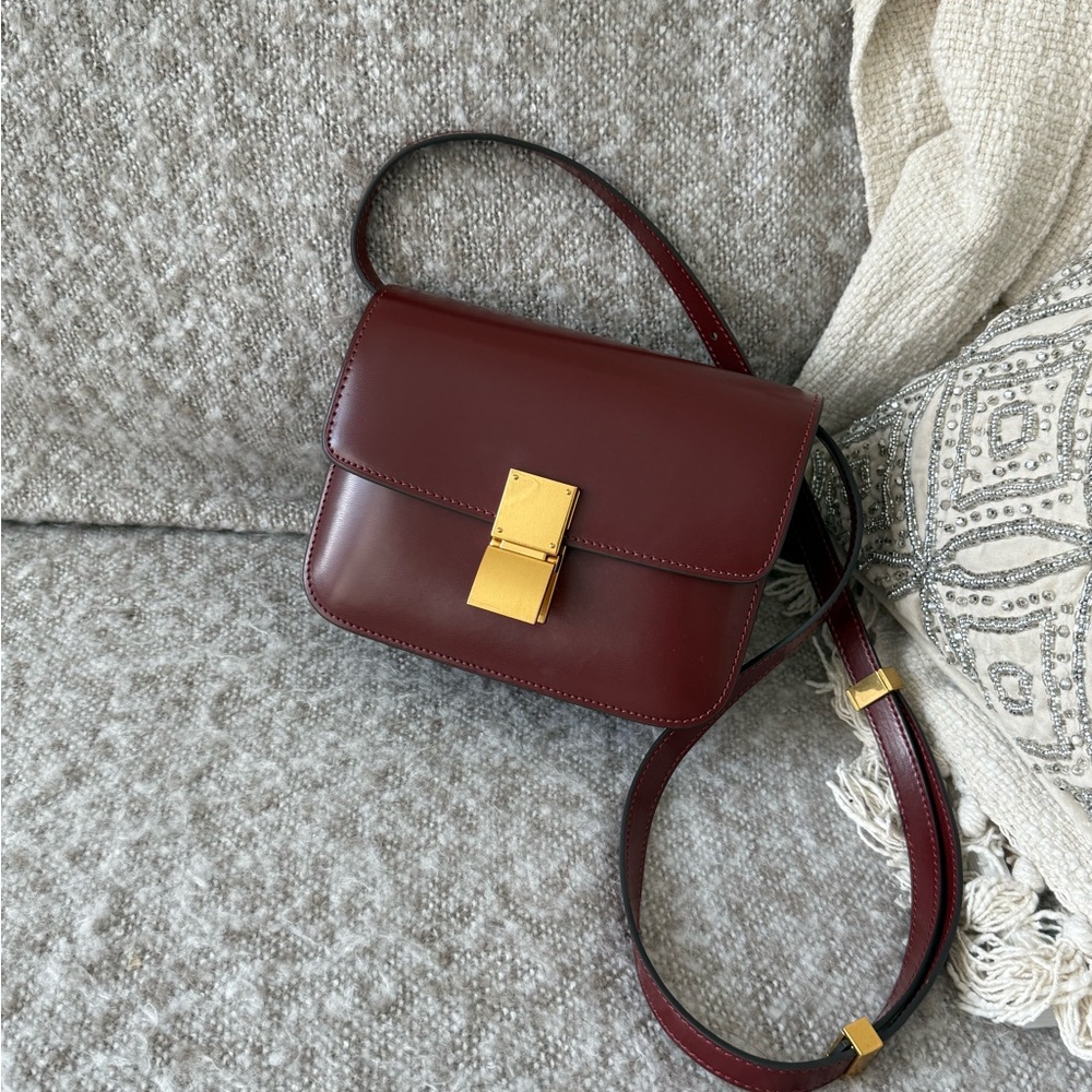 Elegant Burgundy Leather Bag Crossbody